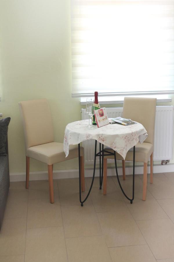 Ferienoase Kleine Perle Apartment Pirna Exterior photo